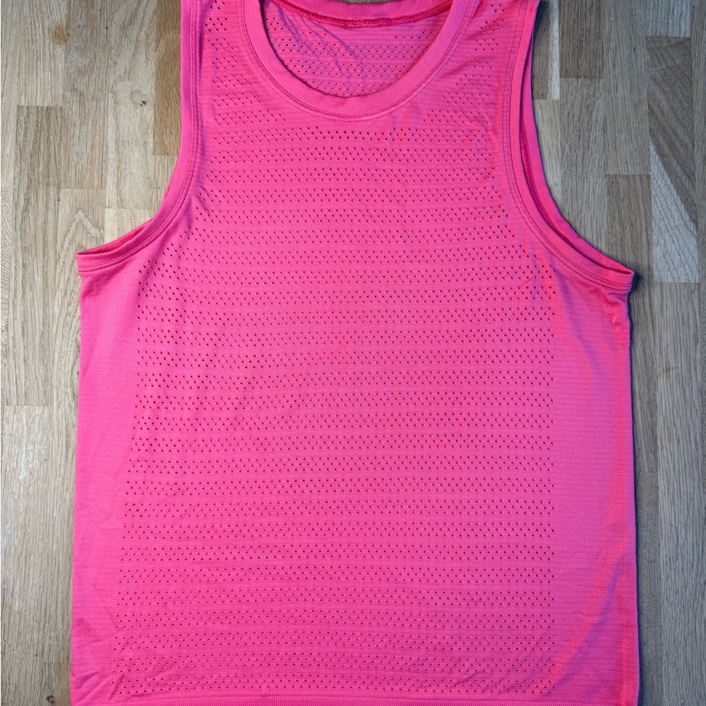 🩷LULULEMON SLEEVELESS MESH TANK TOP